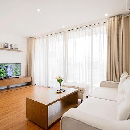22Housing Hotel & Residence 60 Linh Lang Hanoi Buitenkant foto