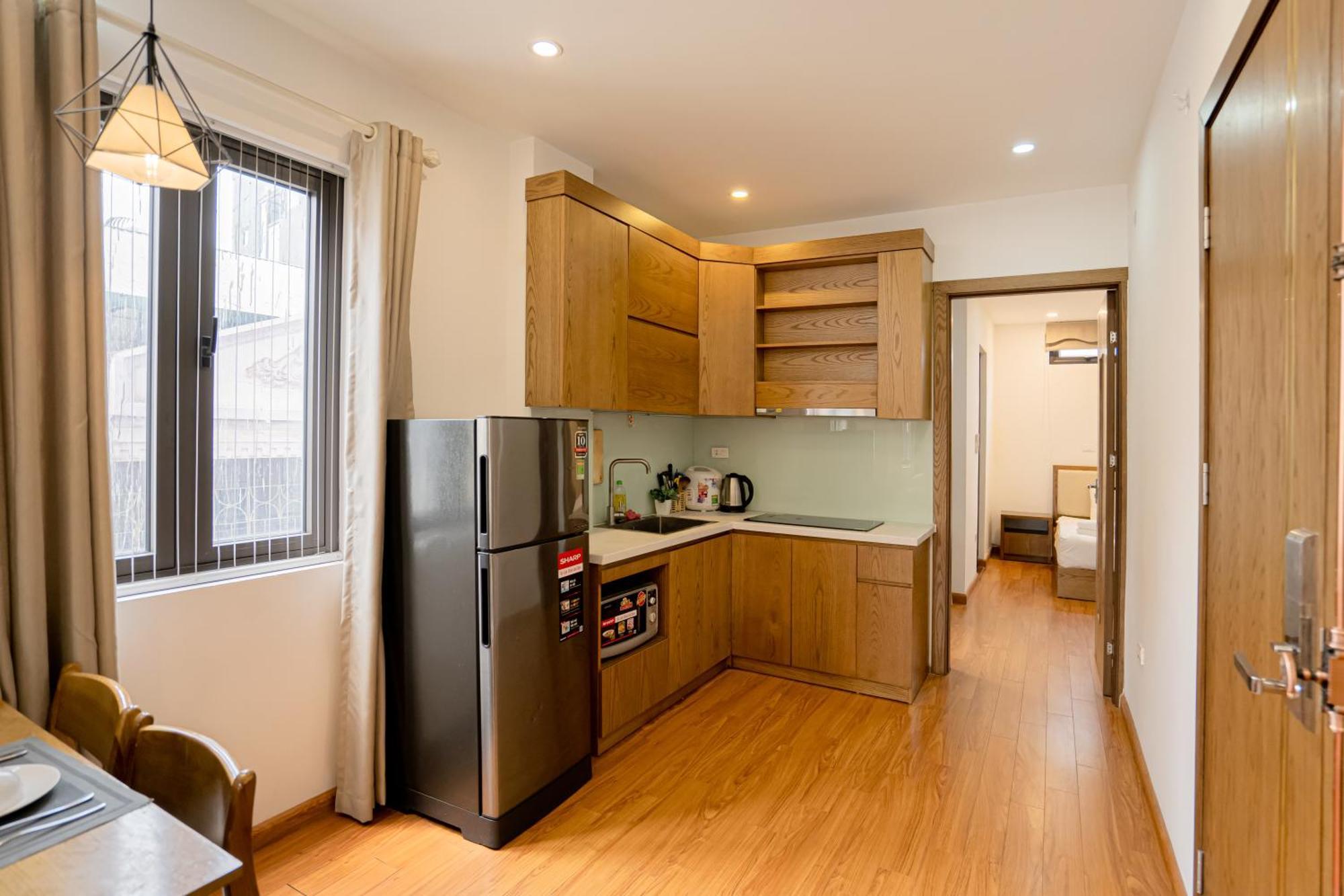 22Housing Hotel & Residence 60 Linh Lang Hanoi Buitenkant foto