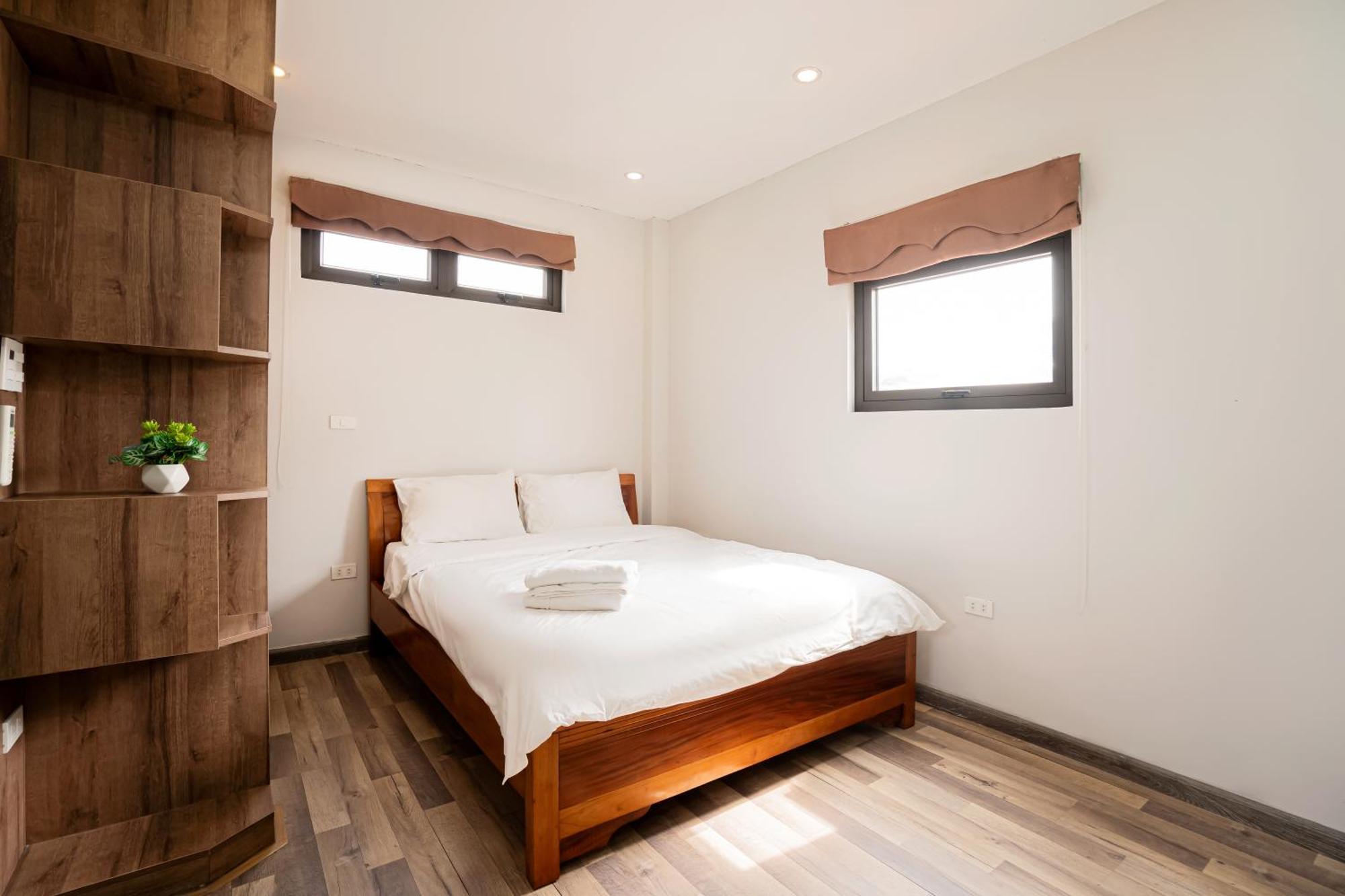 22Housing Hotel & Residence 60 Linh Lang Hanoi Buitenkant foto