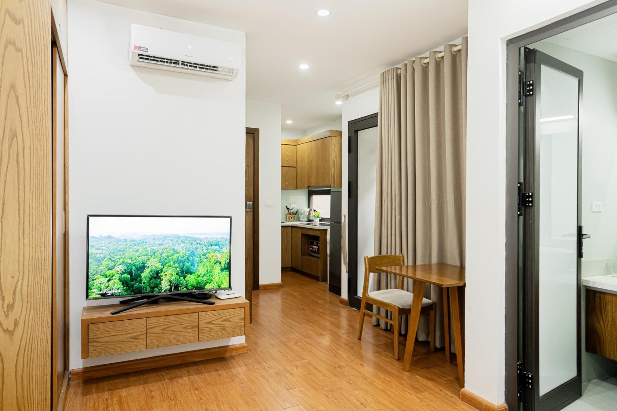 22Housing Hotel & Residence 60 Linh Lang Hanoi Buitenkant foto