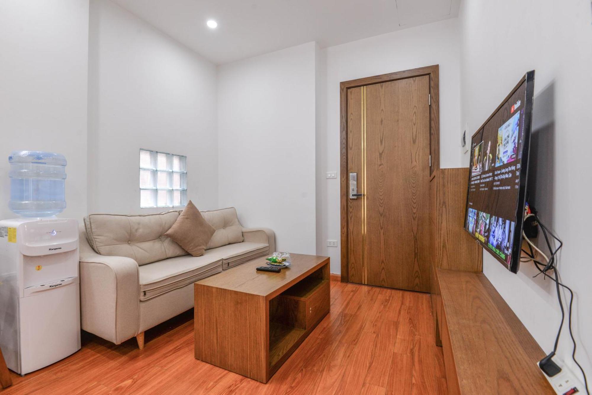 22Housing Hotel & Residence 60 Linh Lang Hanoi Buitenkant foto